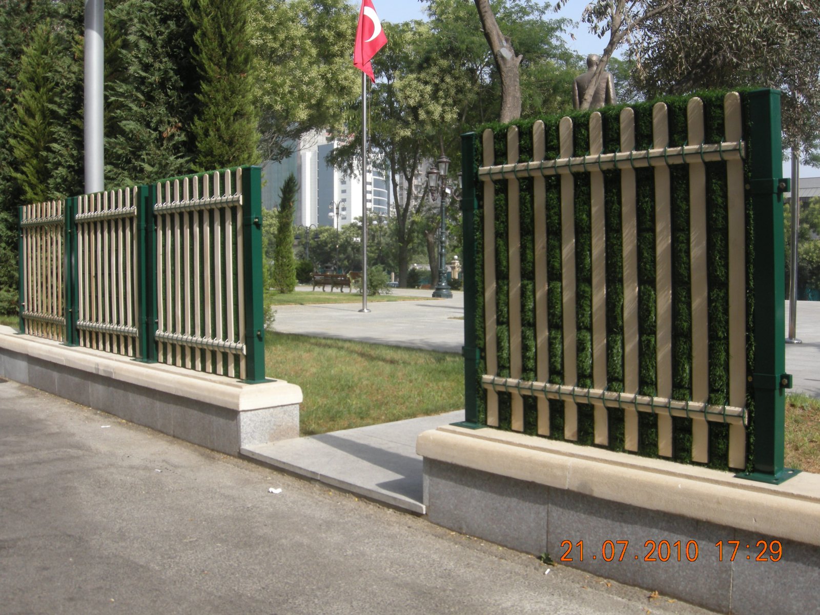 Bakü Atatürk Parkı Panel Çit İşleri