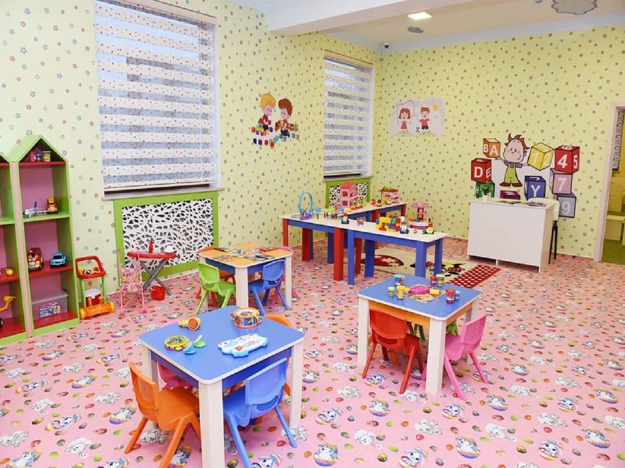 Nursery Wall-to-Wall Carpet 1